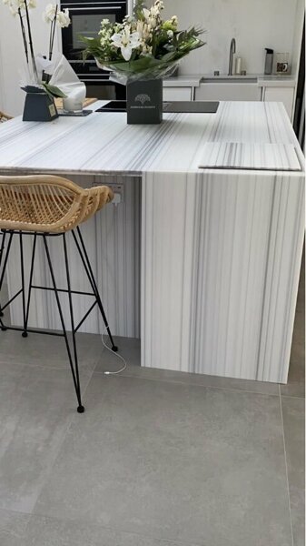 Corian Silver Linear 4