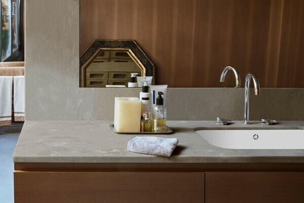 Corian Weathered Aggregate 1